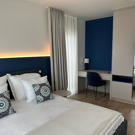 Apartments Dernaj Vir Ngoại thất bức ảnh