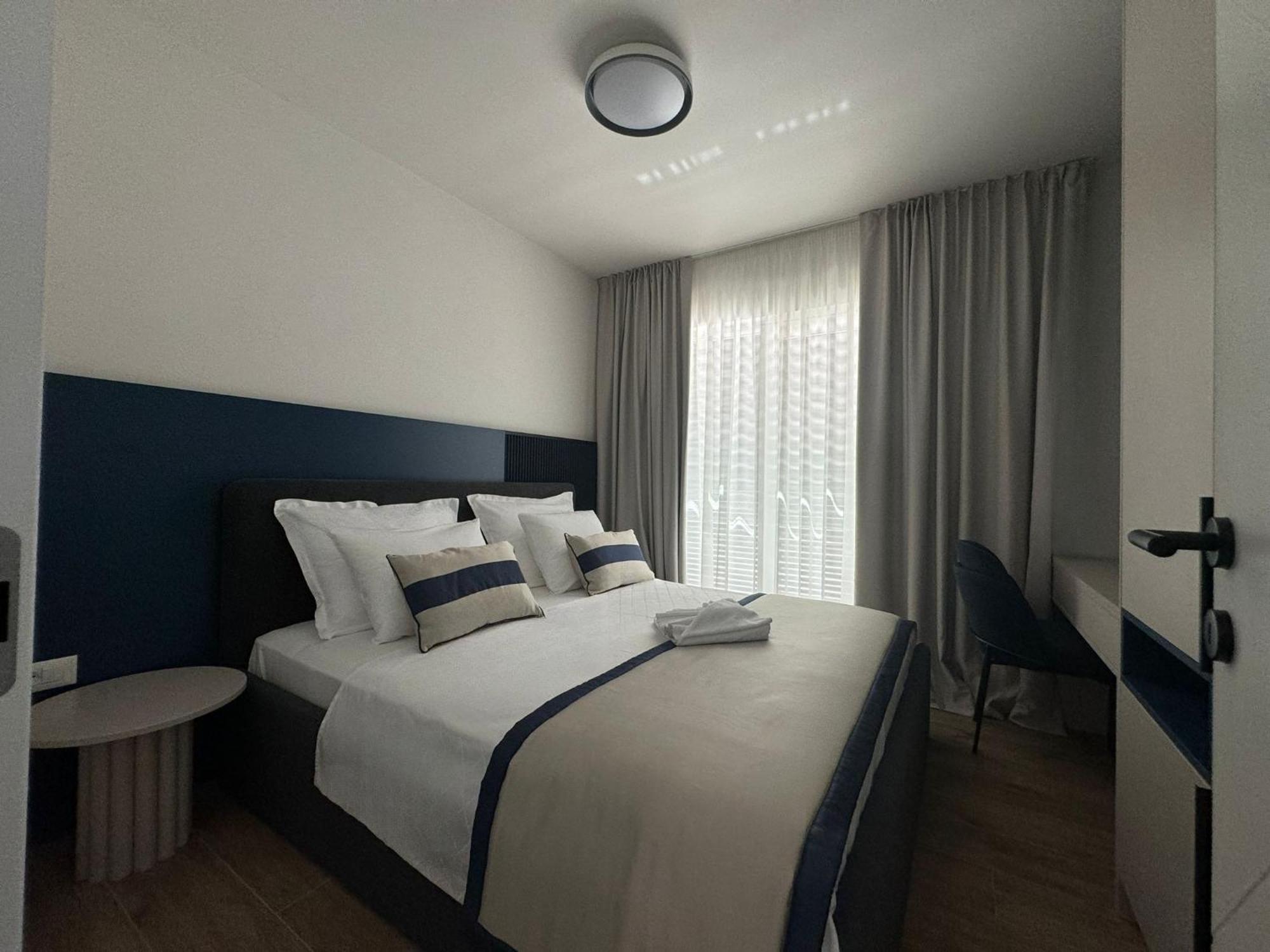 Apartments Dernaj Vir Ngoại thất bức ảnh